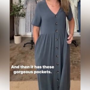 Elegant Gray Midi Dress with Pockets